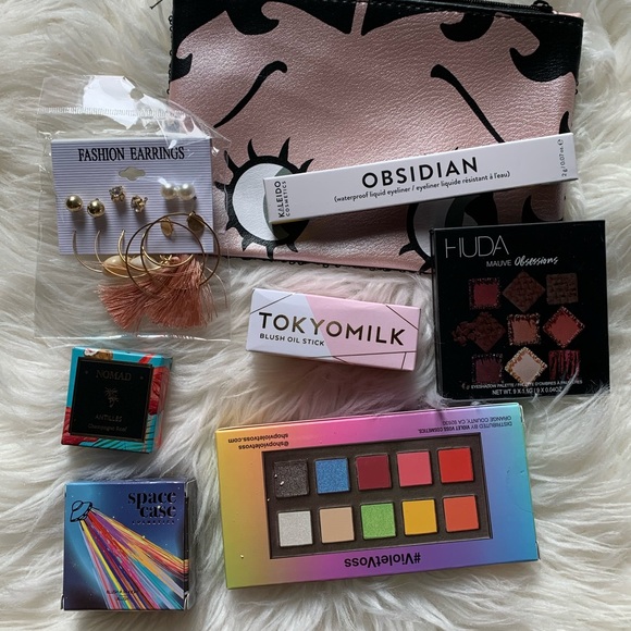 makeup lovers bundle - Picture 1 of 8